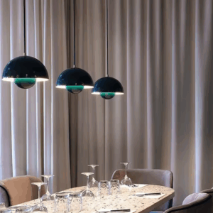 Plafonnier boule suspendue au design nordique moderne