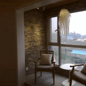 Plafonnier en plumes blanches – Lustre design élégant