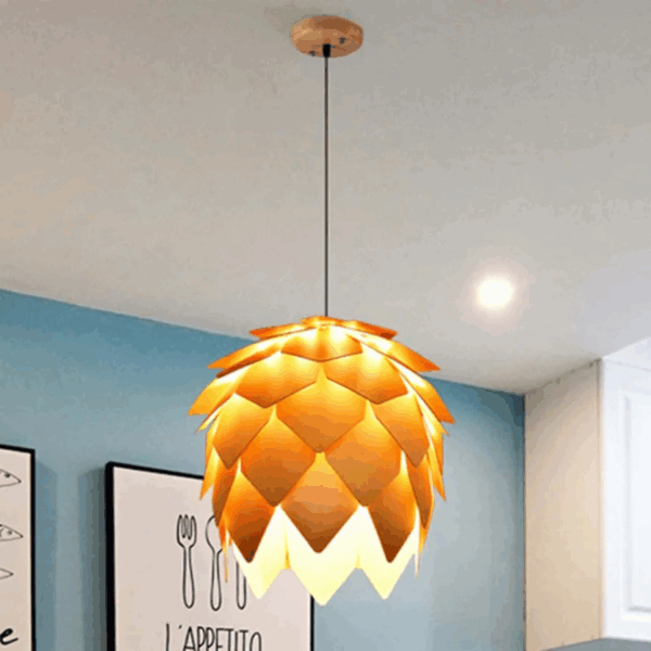 Lampes suspendue en bois en forme de pomme de pin hju 2025 05 27T065219.136