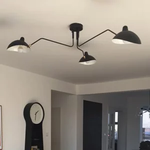 Plafonnier LED suspendue en forme d'araignée