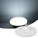 Ampoule LED super brillante 50W 220V sur fond gris et blanc